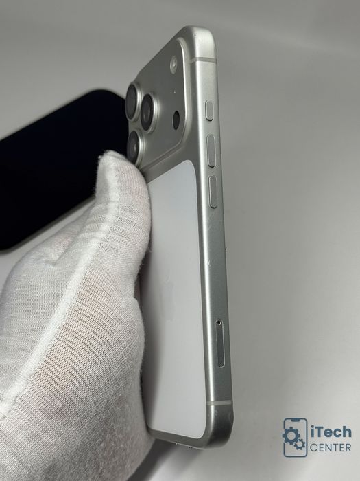 iPhone 17 Pro, НА ЧАСТИ - дисплей, корпус, батерия, камера и др.