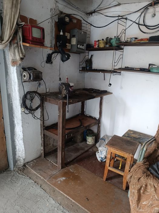 Продам гараж 4,5*6,3  по Герцена 3.