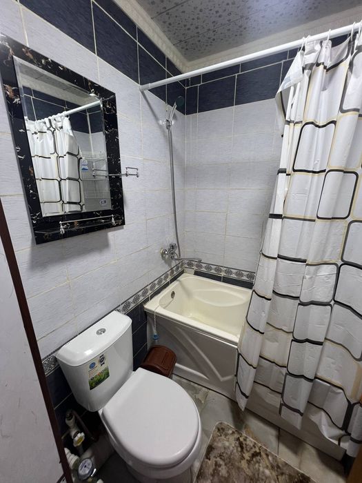 1 xonali kvartira sotiladi