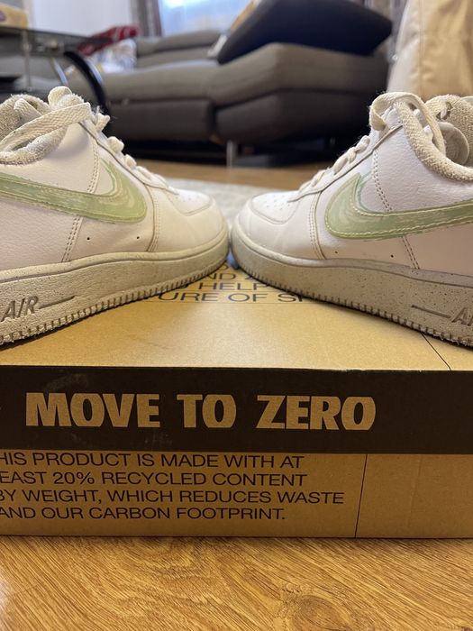 Vând air Force 1 crater