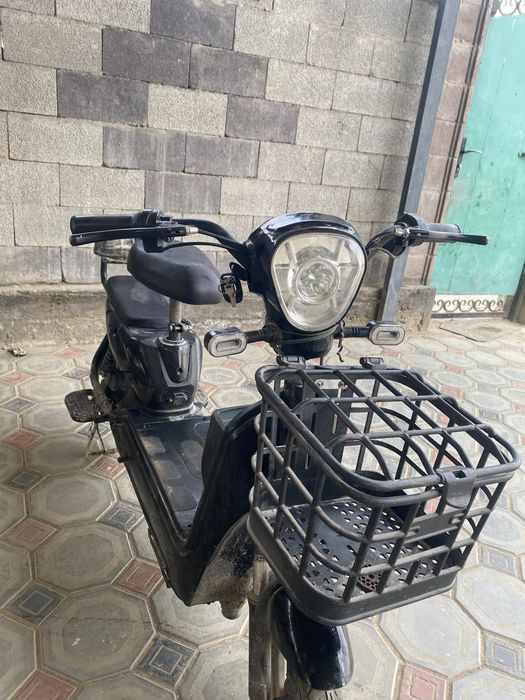 скутер fast 1 обмен айфон 11+