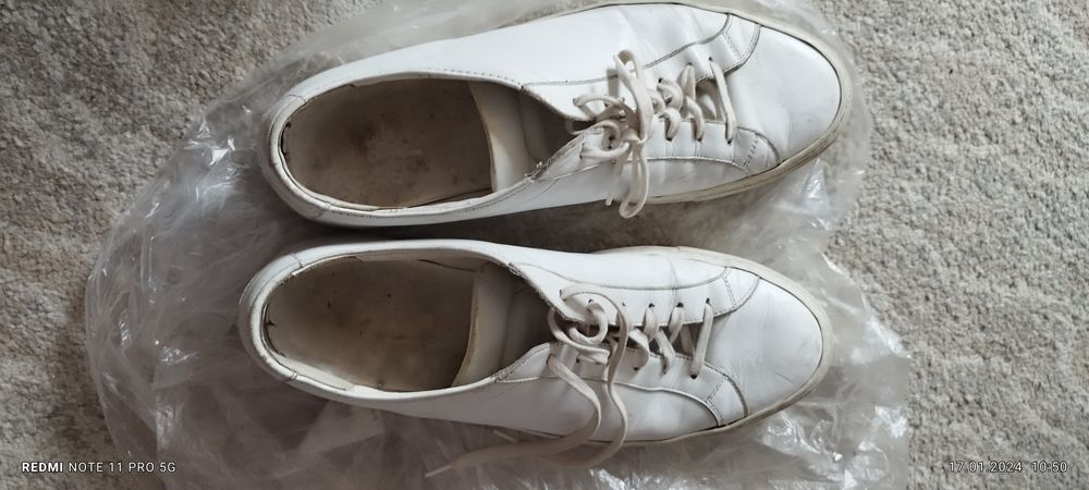 Adidași mărime mare