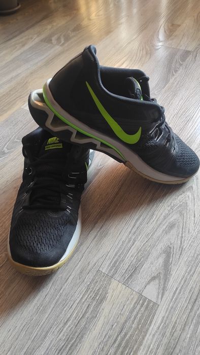 Маратонки NIKE REAX