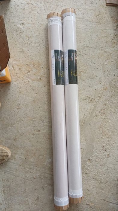 Обои новые продается