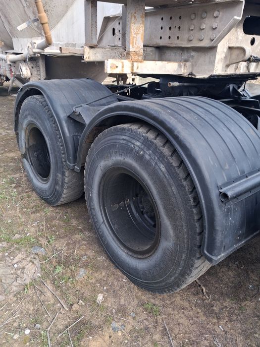 Цементовоз в отличном состоянии