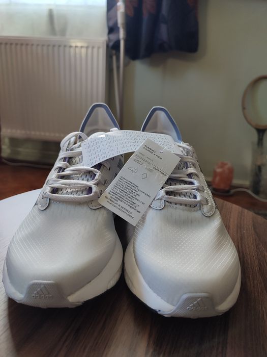 Adidas Pantofi alergare AVRYN Noi Originali