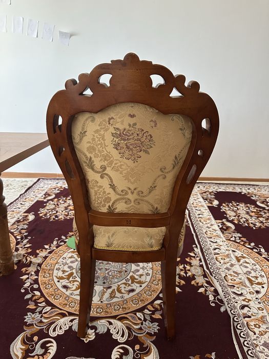 Продается стулья