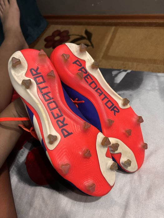 Бутсы Adidas Predator