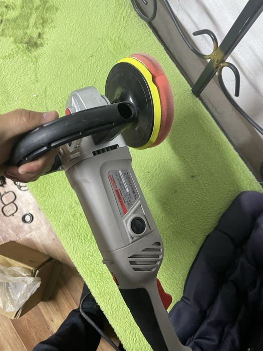 Полировальная машинка