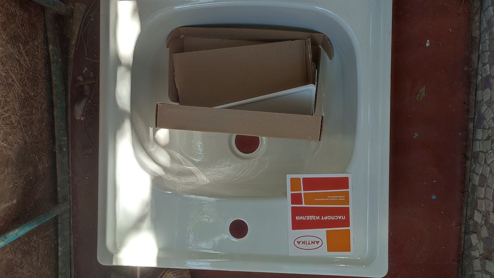 Продам раковину новую