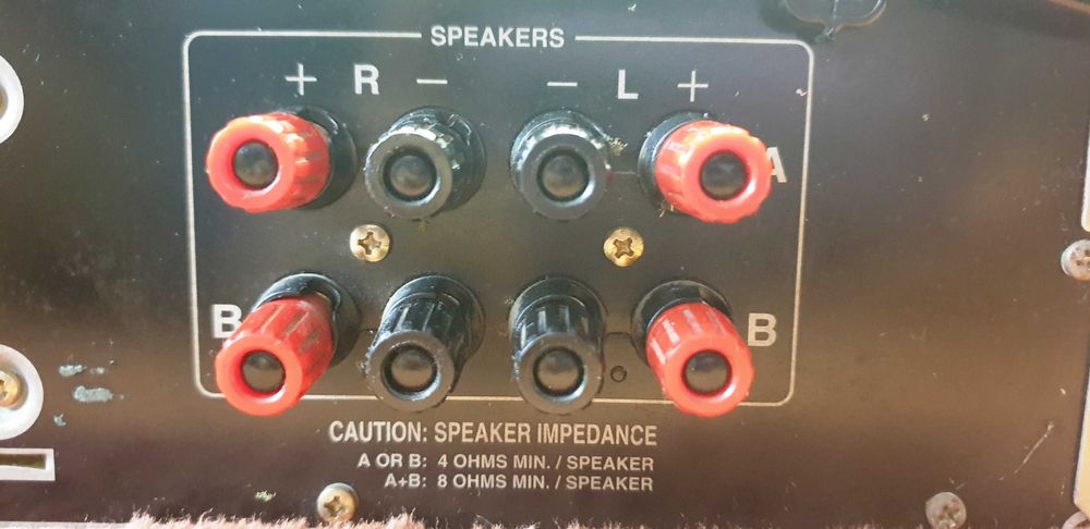 Onkyo A-9211 statie 2X40W pe 8 Ohm