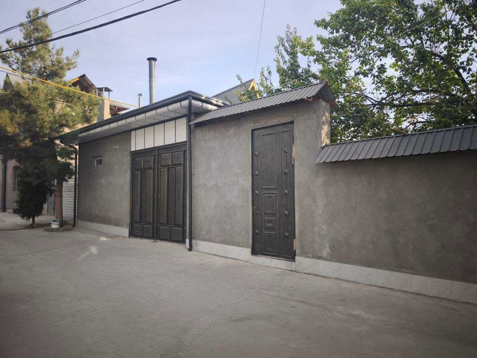 Hovli arenda 4 sotik