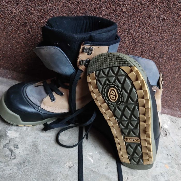 Мъжки обувки за сноуборд 44 номер