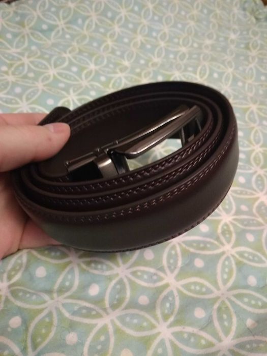 Продам мужские ремни