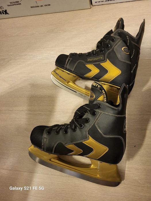 Patine marimea 37