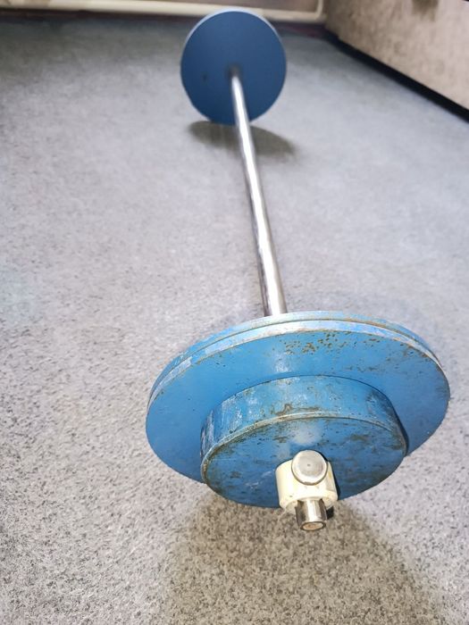 Продам штангу железную