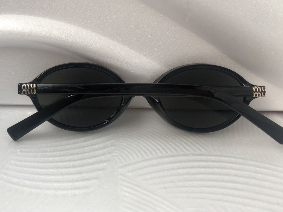 Модерни дамски слънчеви очила