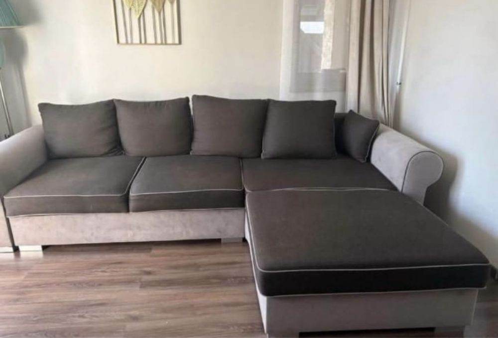 Canapea tip L extensibila