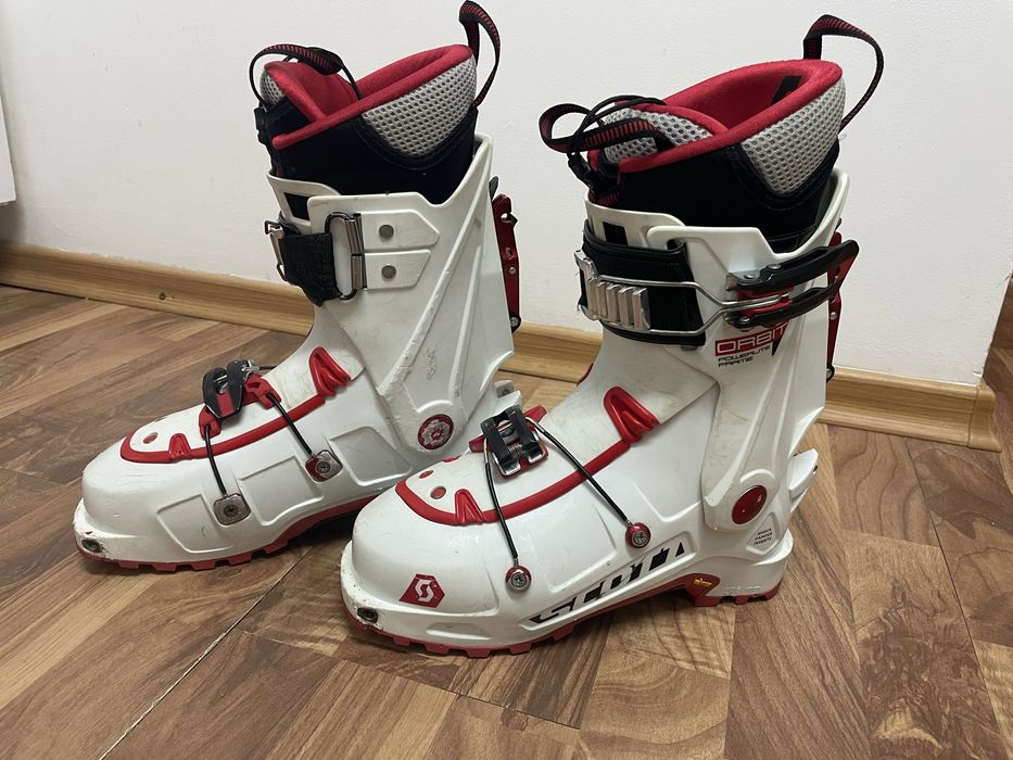 Clapari schi tura Scott Orbit 37