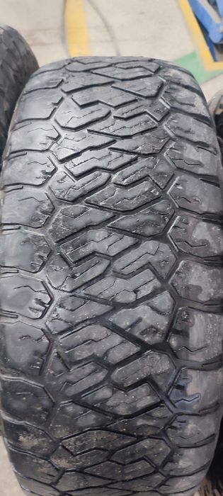 Продам летнии AT шины