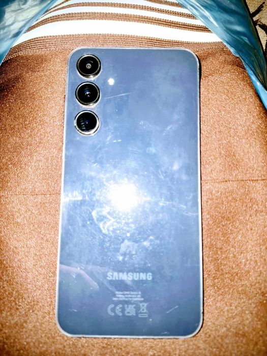 Vând Samsung a55 5g