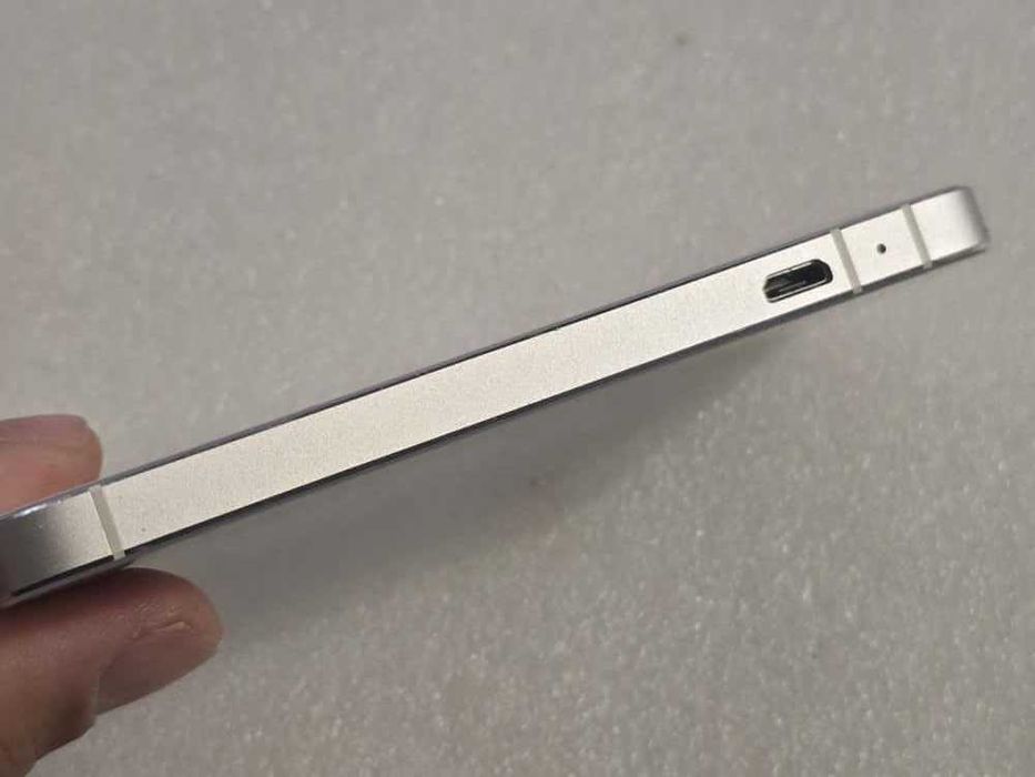 Modem Huawei E5878s-32 4G LTE FDD 150Mbps WiFi Mobile Hotspot