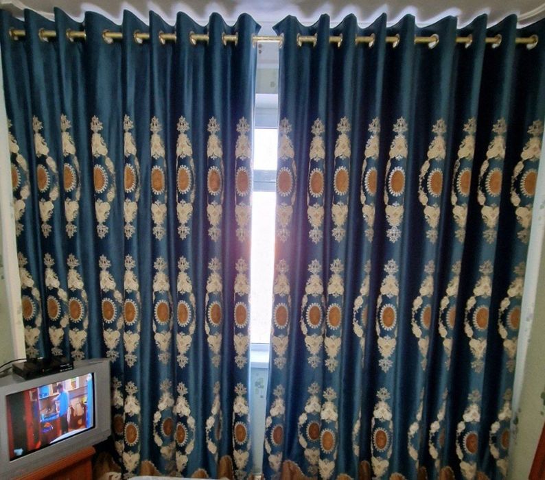 ТелевLG, сплитсистема-18 LG, холод. Атлант, стир.маш LG,стол,стулья