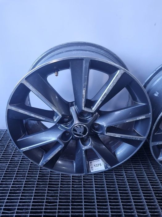 Jante aliaj Skoda Yeti Facelift 2013 - 2017 (1375) R17 Et45 5*112