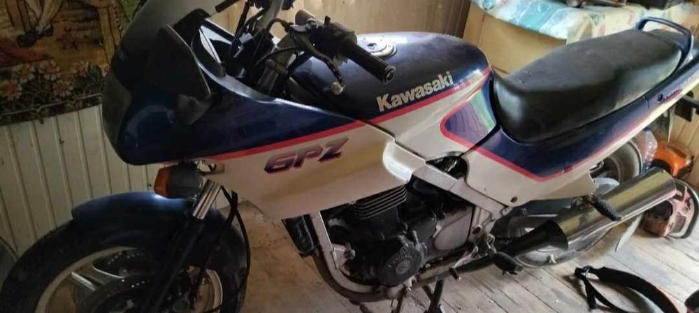 Kawasaki Gpz 500s