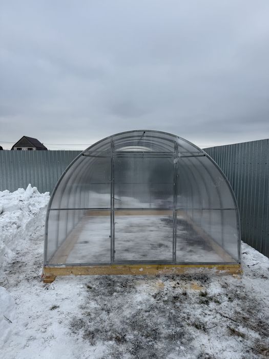 Теплица арочная из поликарбоната