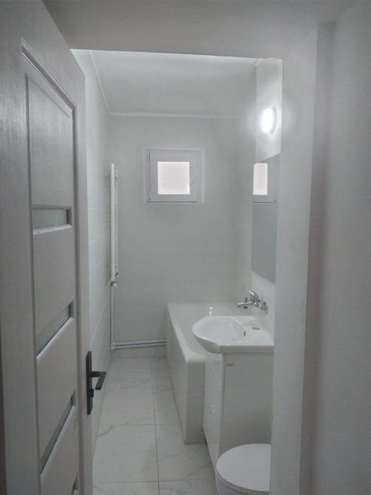 Proprietar inchiriez pe termen lung 2 camere Casa de Cultura