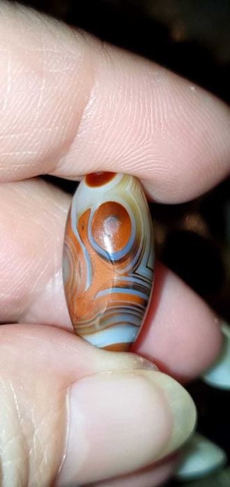 Бусины ДЗИ, обереги, талисманы