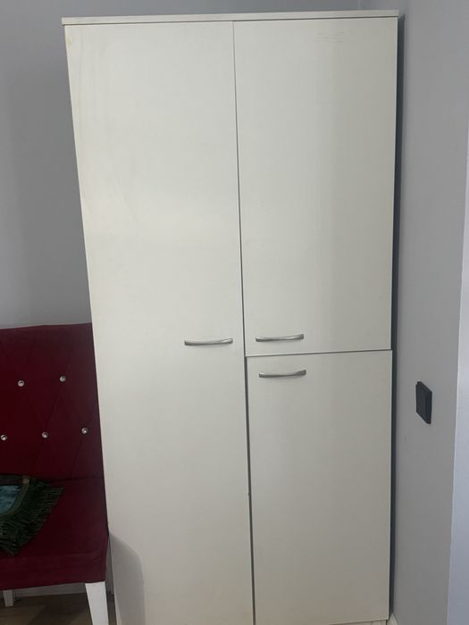 Продам офисный мебель
