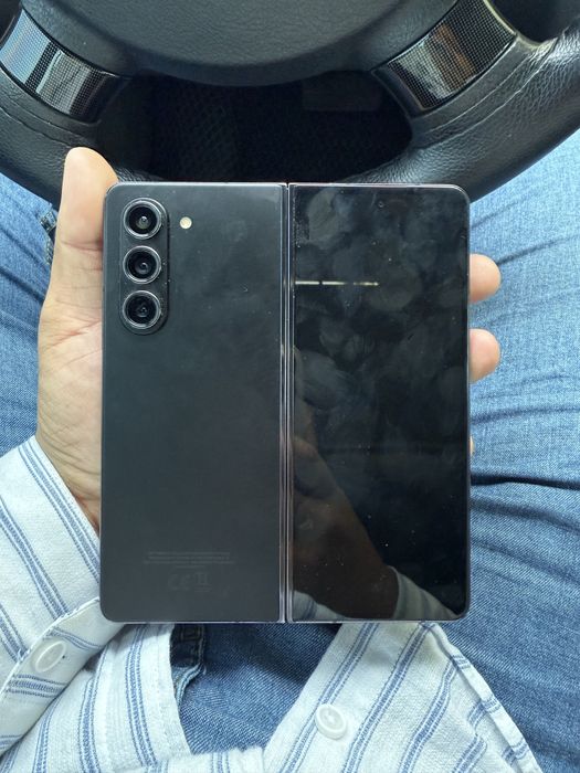 Galaxy z fold 5