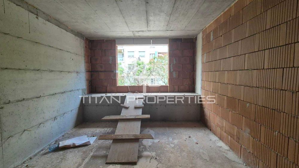 Продава се Тристаен апартамент в Пловдив, Кючук Париж - 101 кв.м за 1256 €/кв.м - Снимка #3