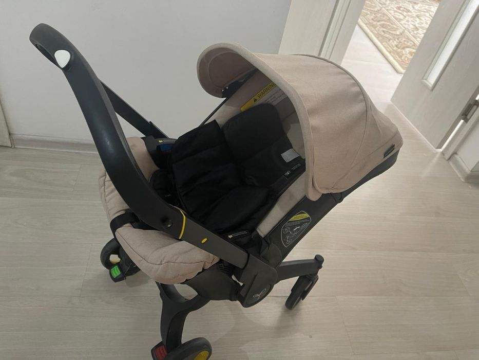 Коляска Doonaa