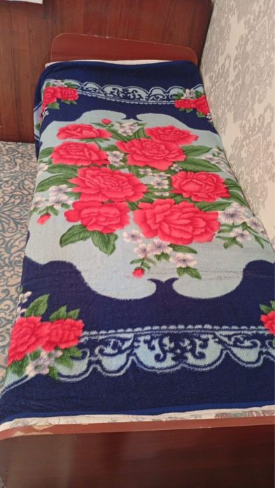 срочно продам кровать