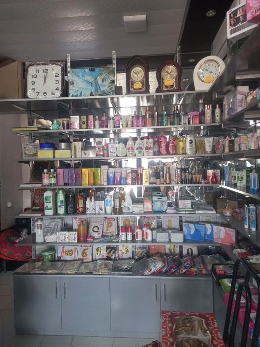 Стелаж magazin uchun