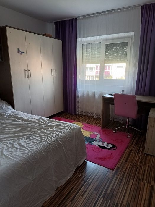 Vând apartament 2 camere