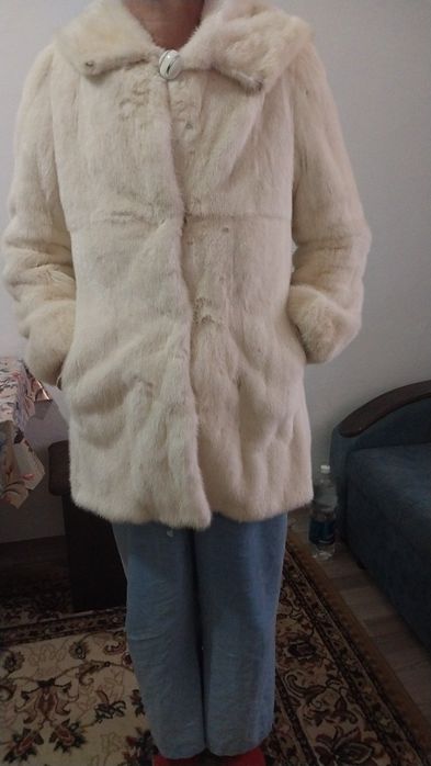 Норковая шуба 50000