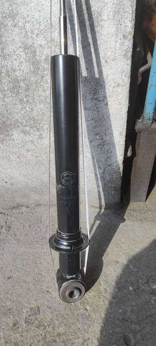 Продаю авто запчасти