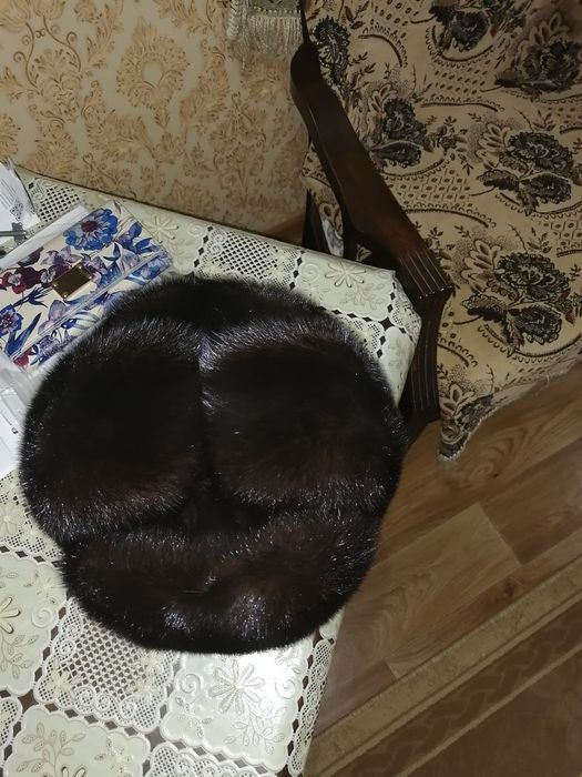 Норковая шапка б/у