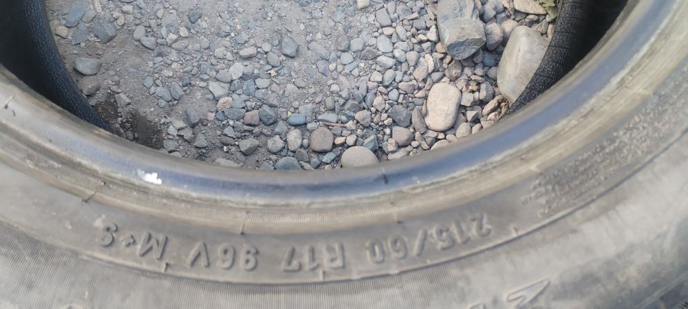 Продам два баллона 17