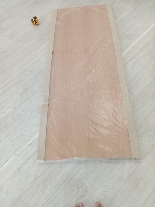 Продам срочно дверь