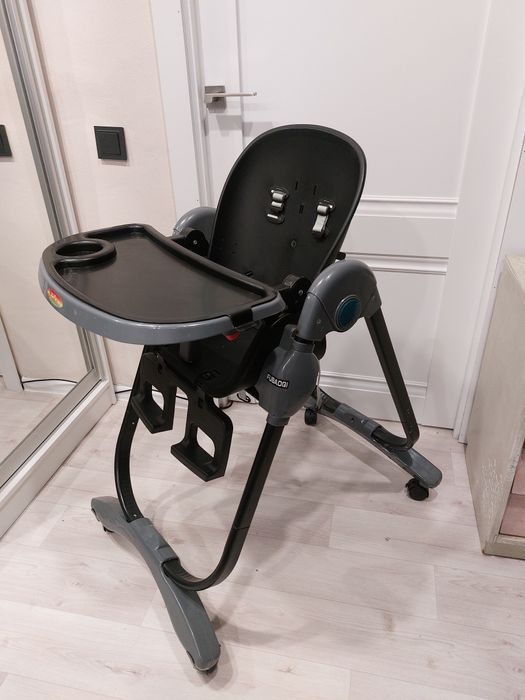 Детское кресло в хорошем качестве