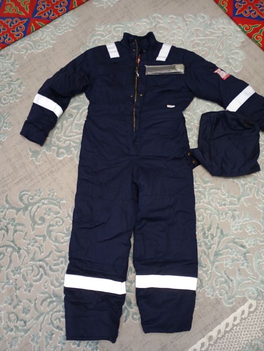 Продам зимний огнеупорный комбензон