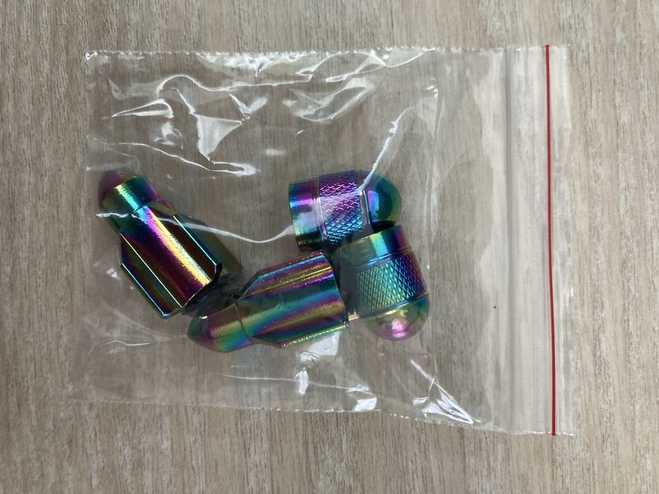 Капачета за вентил PA895