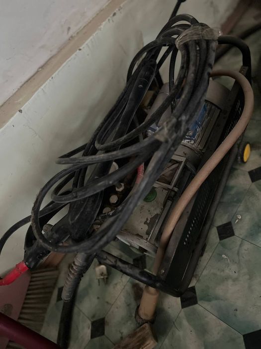 Продаётся карчер для мойки