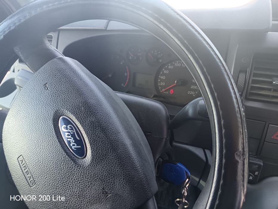 Ford transit 2010 2.4 8+1 locuri
