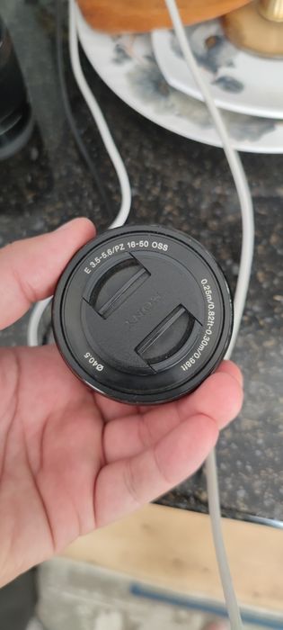Sony E 50mm f/1.8 OSS
